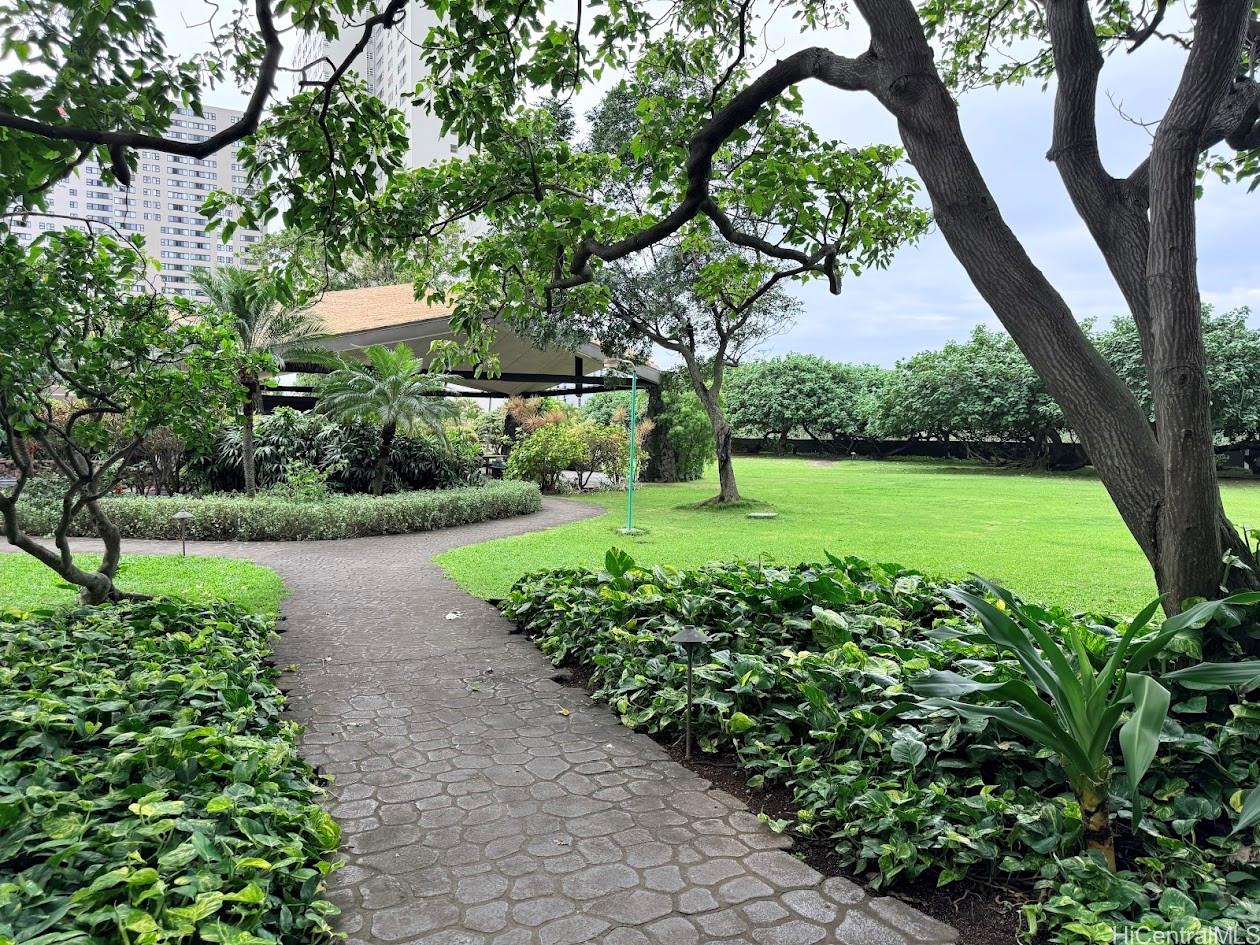 Kukui Plaza condo # D2701, Honolulu, Hawaii - photo 21 of 25