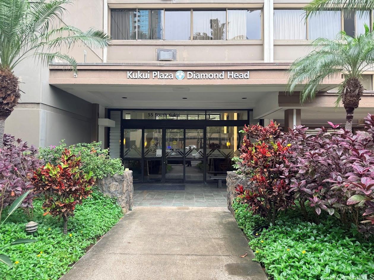 Kukui Plaza condo # D2701, Honolulu, Hawaii - photo 25 of 25