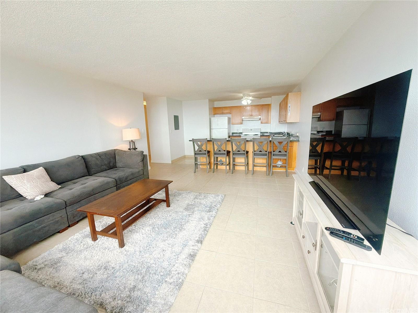 Kukui Plaza condo # D3014, Honolulu, Hawaii - photo 2 of 24