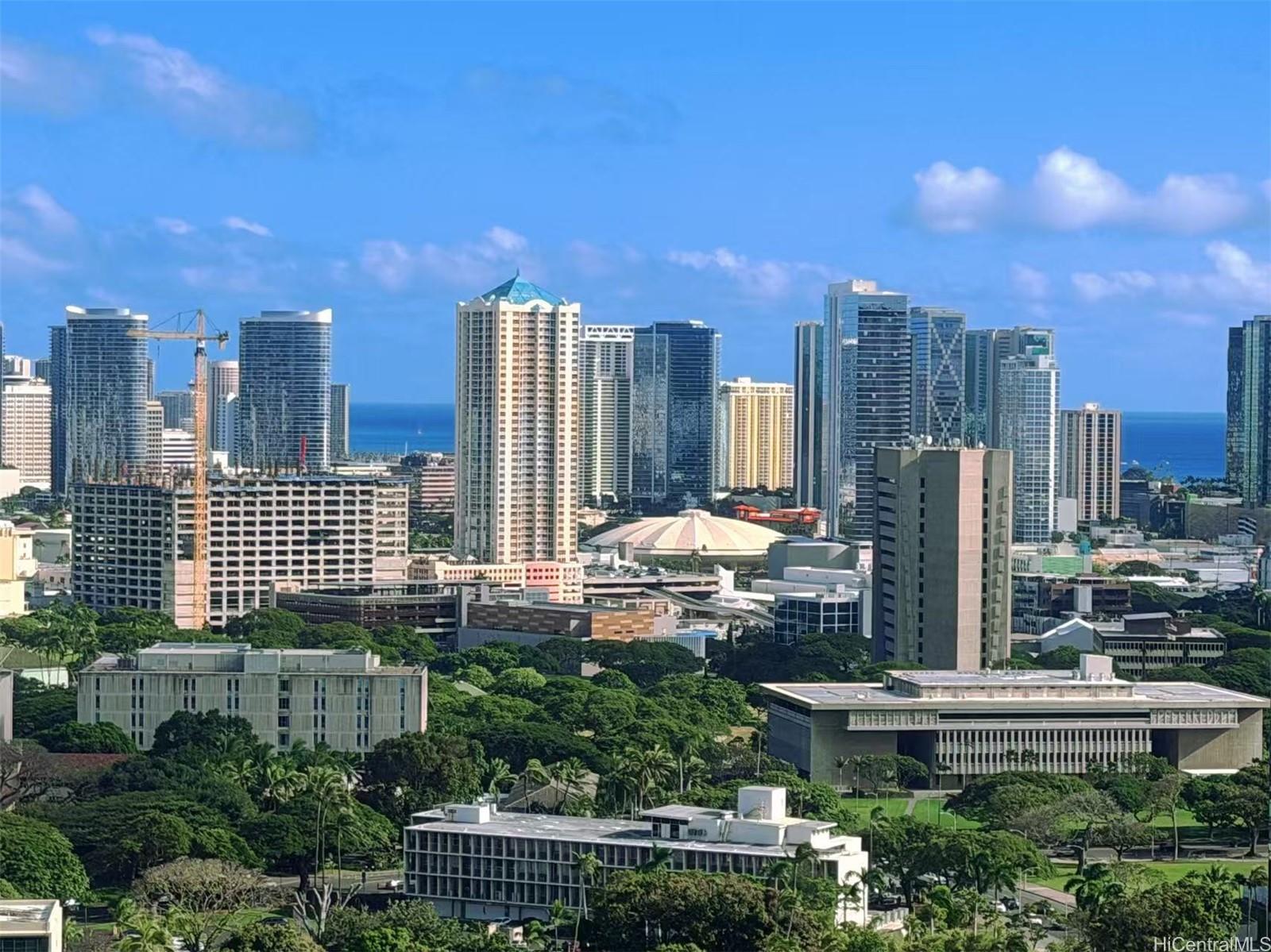 Kukui Plaza condo # D3014, Honolulu, Hawaii - photo 11 of 24