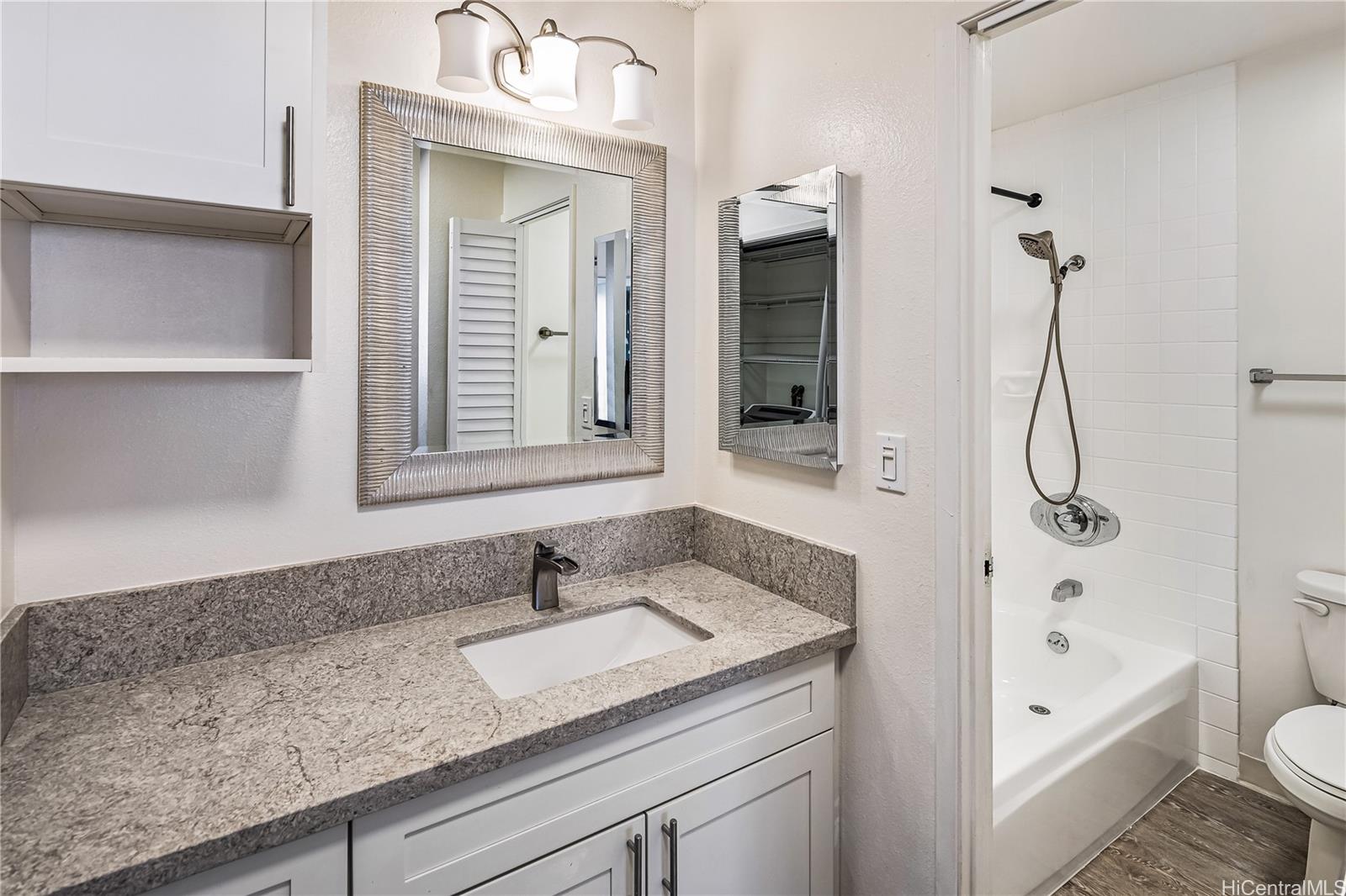 Kukui Plaza condo # D3115, Honolulu, Hawaii - photo 20 of 25