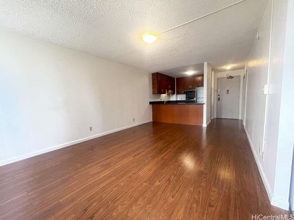 55 Kukui Street Honolulu - Rental - photo 4 of 14