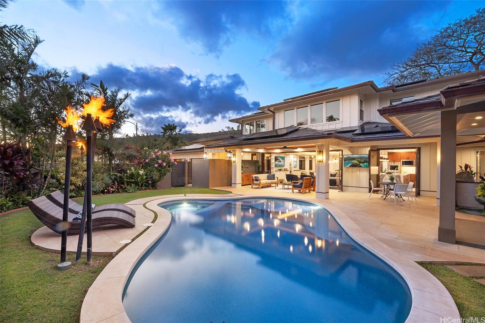 55  Niuiki Circle Niu Beach, Diamond Head home - photo 22 of 23