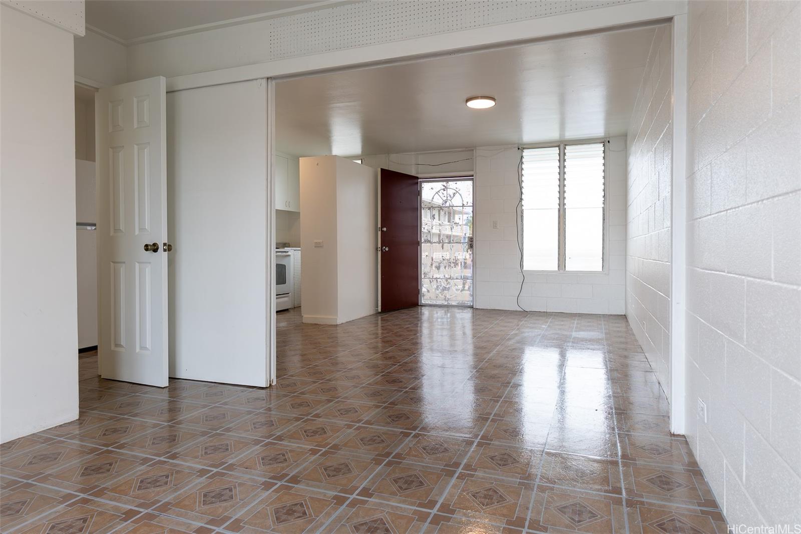 55 Walker Ave Wahiawa - Multi-family - photo 17 of 25