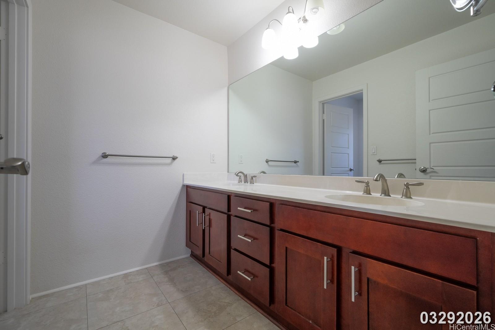 550 Kamaaha Ave Kapolei - Rental - photo 23 of 25