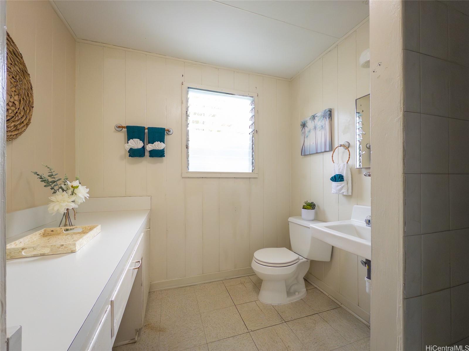 550  Olomana Street Coconut Grove, Kailua home - photo 13 of 22