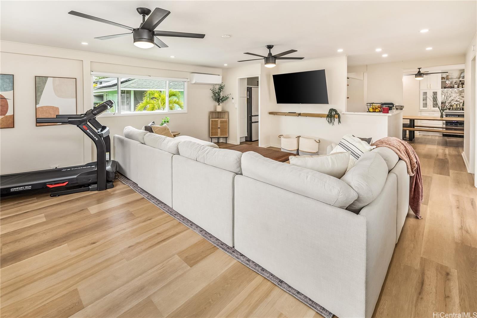 552  Kalolina Street Coconut Grove, Kailua home - photo 11 of 25