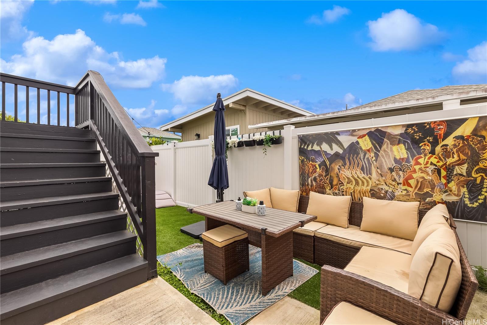 552  Kalolina Street Coconut Grove, Kailua home - photo 19 of 25