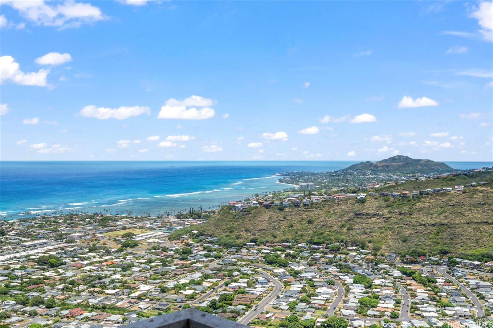 552  Moaniala Street Hawaii Loa Ridge, Diamond Head home - photo 3 of 25