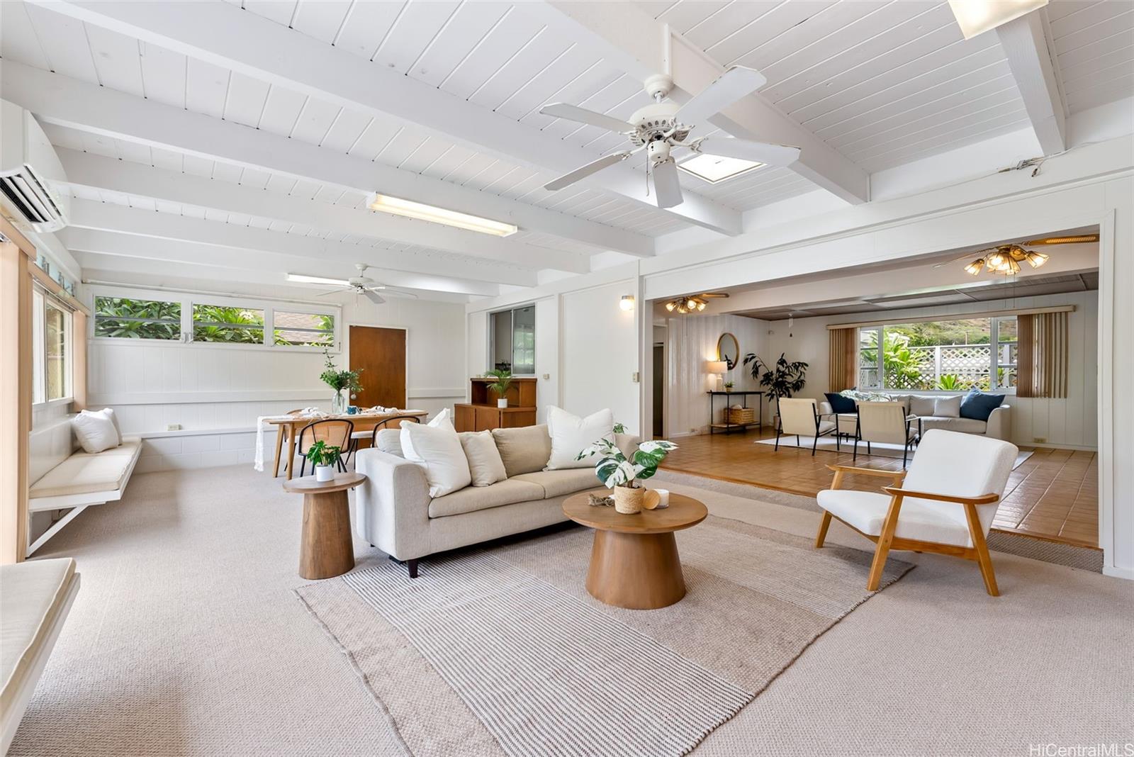 5531  Haleola Street Niu Valley, Diamond Head home - photo 3 of 25
