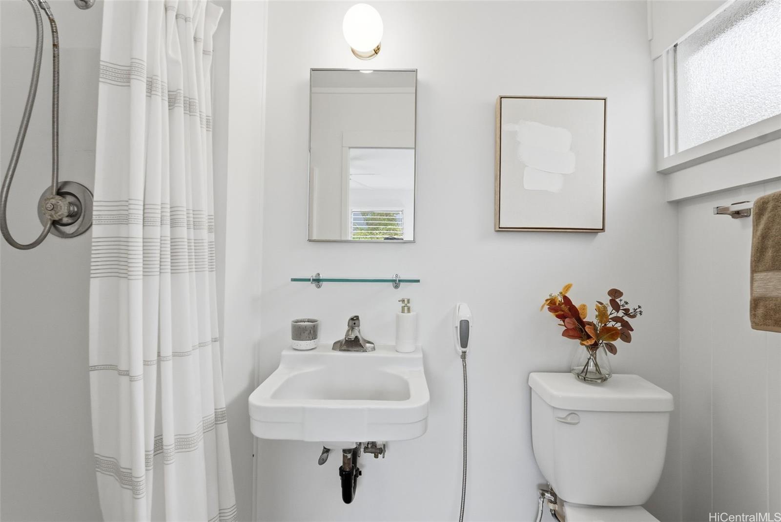 554  Ulukanu Street Olomana, Kailua home - photo 15 of 24