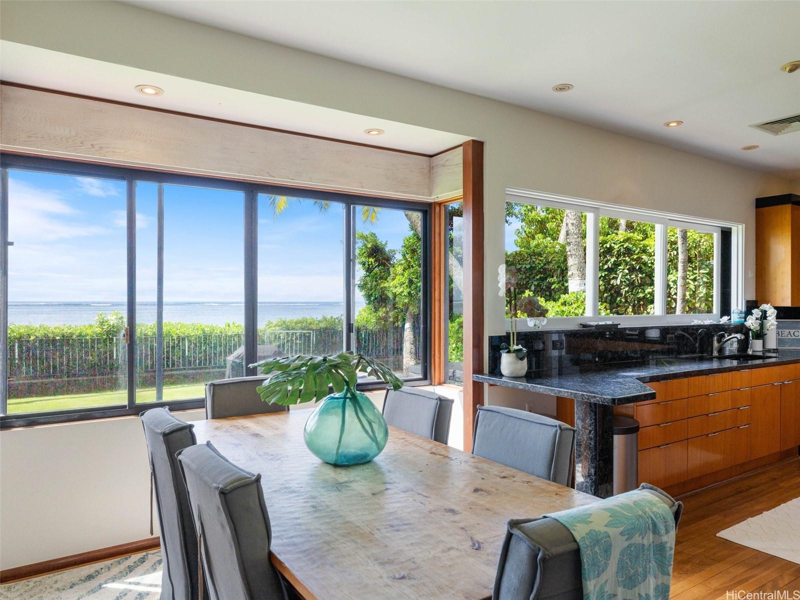 5543  Kalanianaole Hwy Niu Beach, Diamond Head home - photo 11 of 24