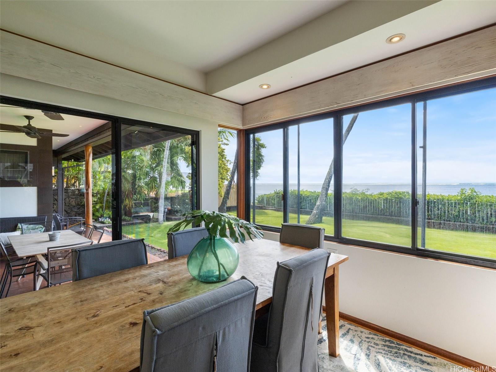 5543  Kalanianaole Hwy Niu Beach, Diamond Head home - photo 10 of 24