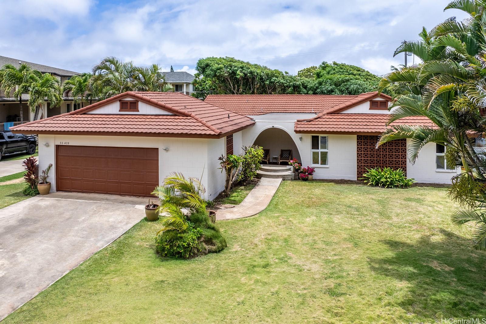 55-439  Naniloa Loop Laie,  home - photo 1 of 21