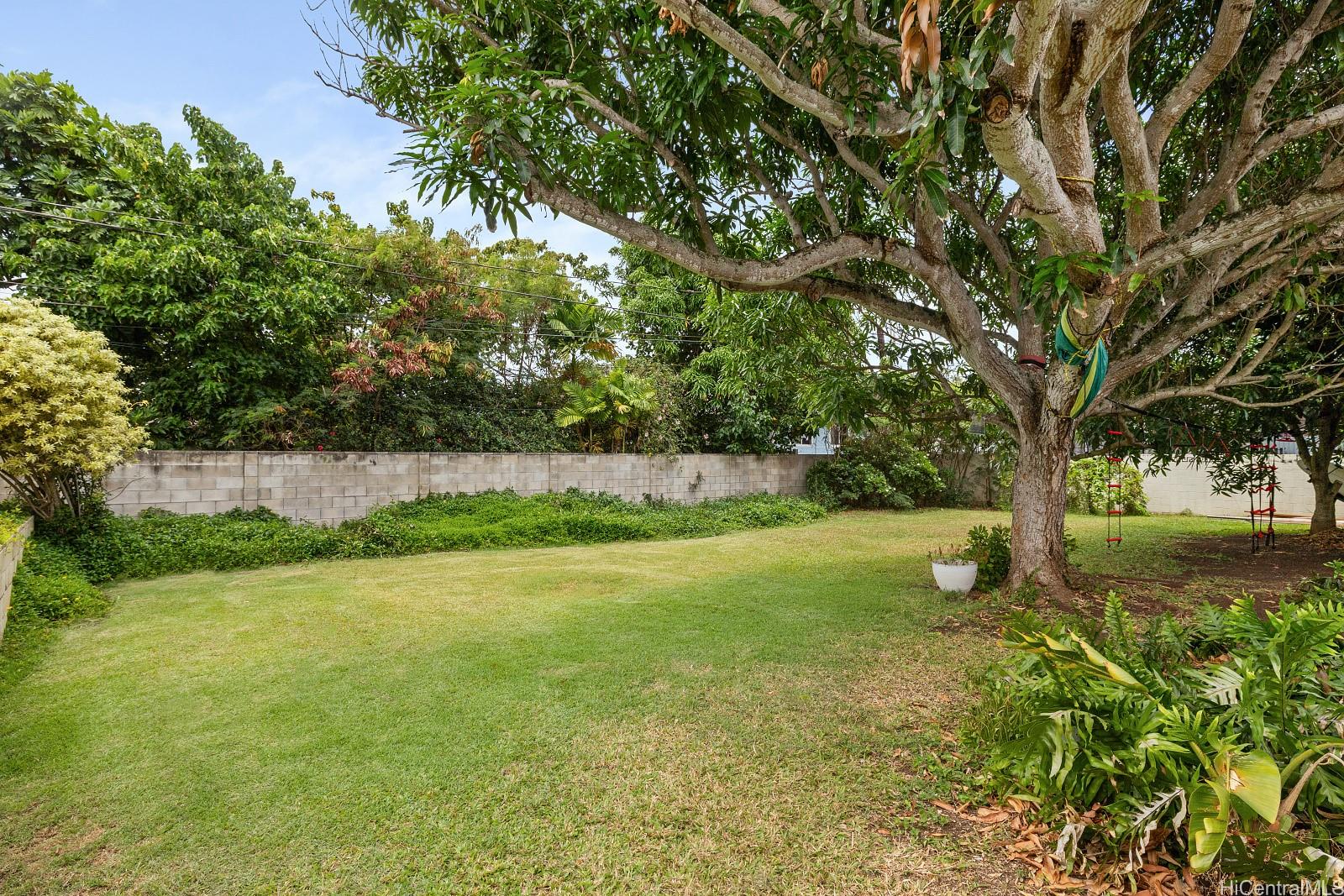 55-439  Naniloa Loop Laie, North Shore home - photo 8 of 21