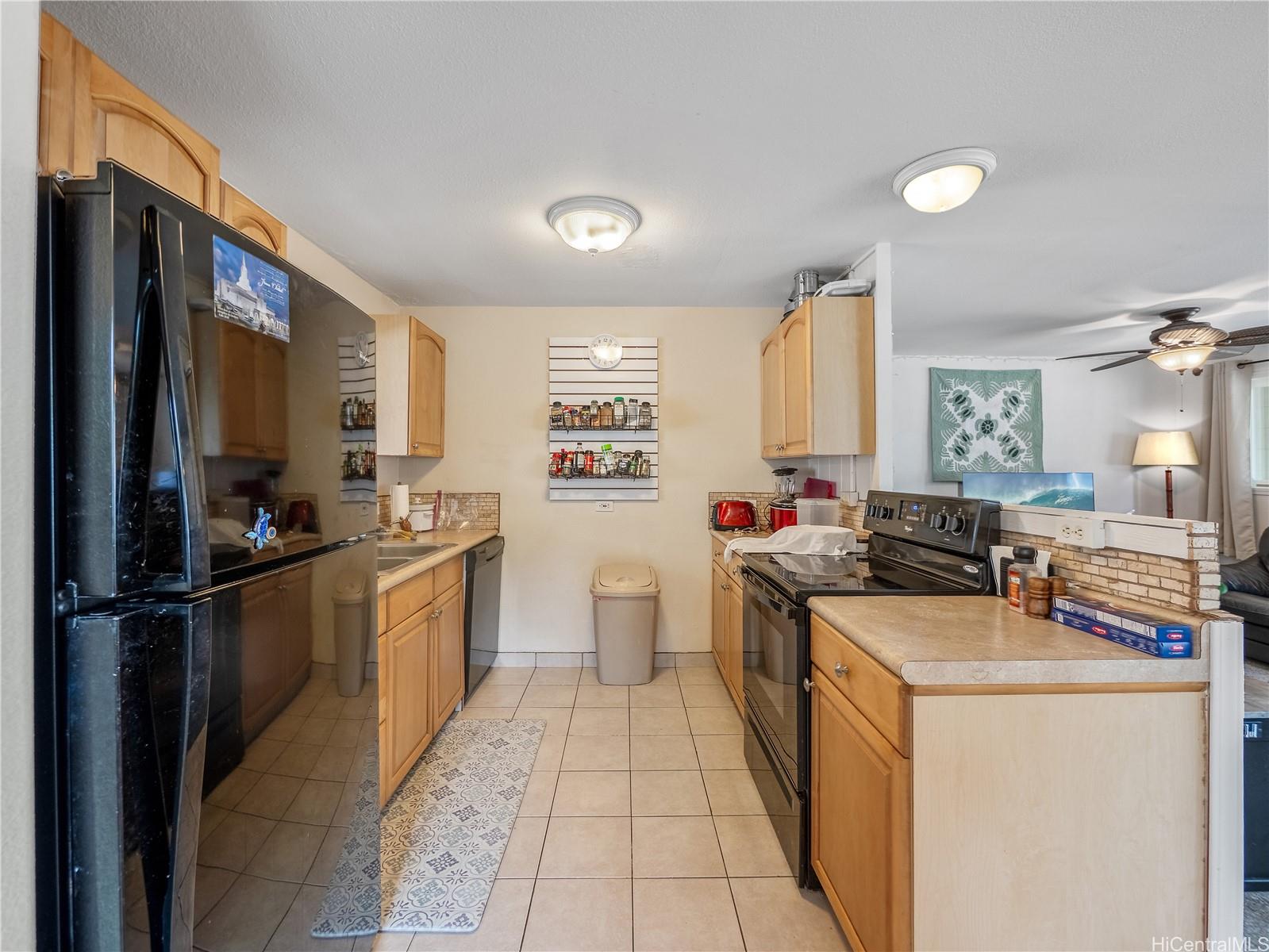 55-482  Palekana Street Laie, North Shore home - photo 8 of 25