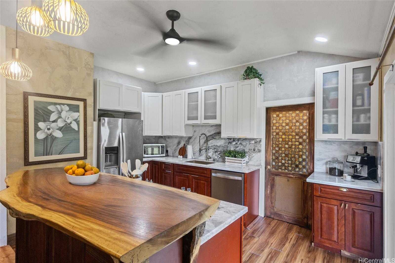 55-497  Kamehameha Hwy Laie, North Shore home - photo 3 of 24