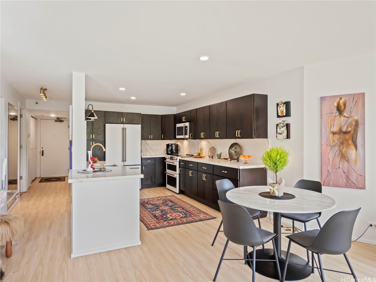 Commodore condo # 12E, Honolulu, Hawaii - photo 14 of 25