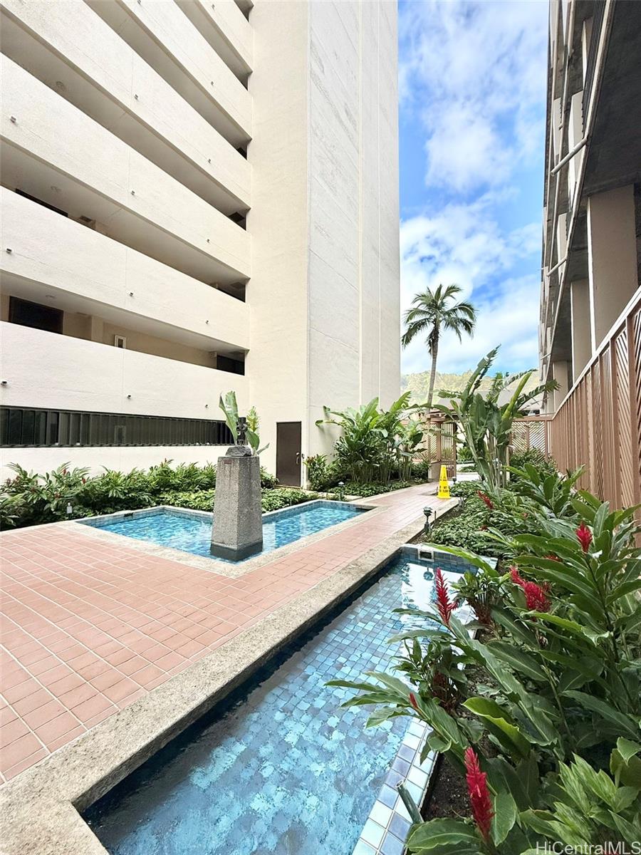 555 Hahaione St Honolulu - Rental - photo 25 of 25
