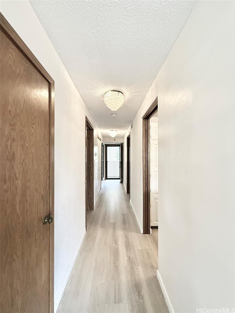 555 Hahaione St Honolulu - Rental - photo 7 of 25