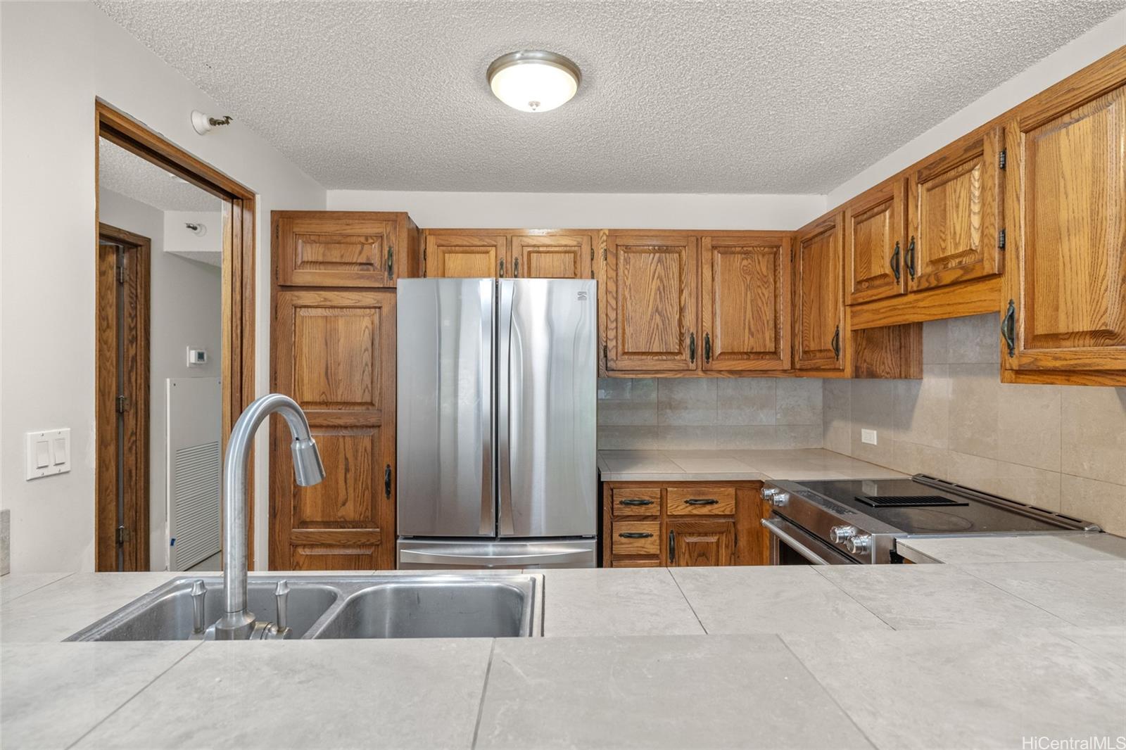 Commodore condo # 3E, Honolulu, Hawaii - photo 8 of 23