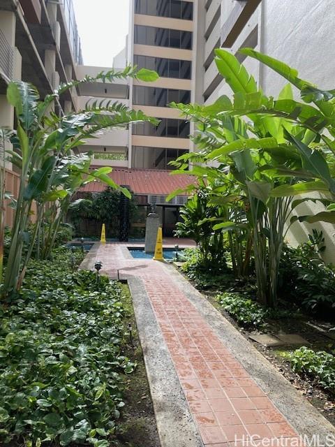 Commodore condo # 6D, Honolulu, Hawaii - photo 14 of 15