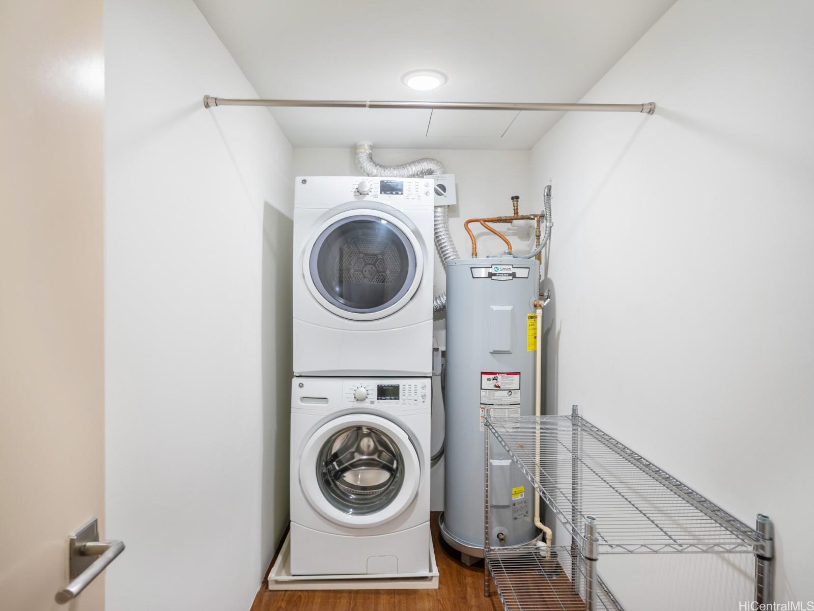 Keauhou Place condo # 111, Honolulu, Hawaii - photo 17 of 25