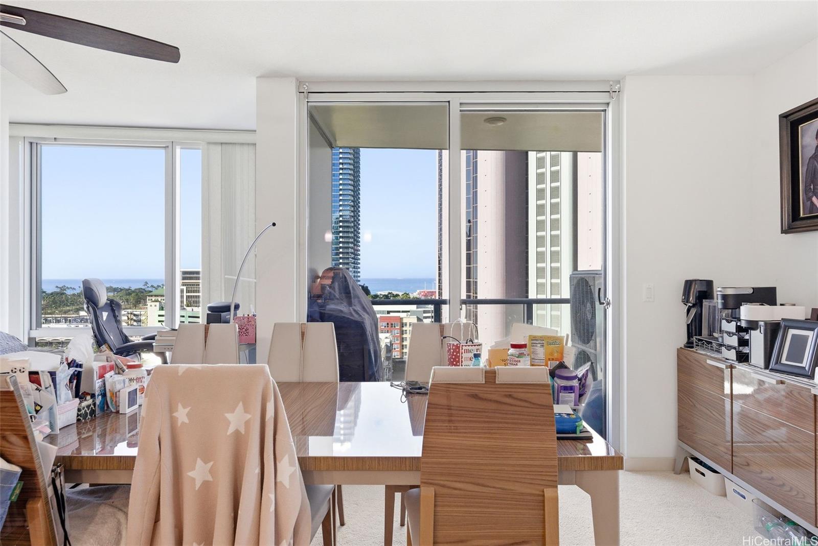 Keauhou Place condo # 1305, Honolulu, Hawaii - photo 6 of 25