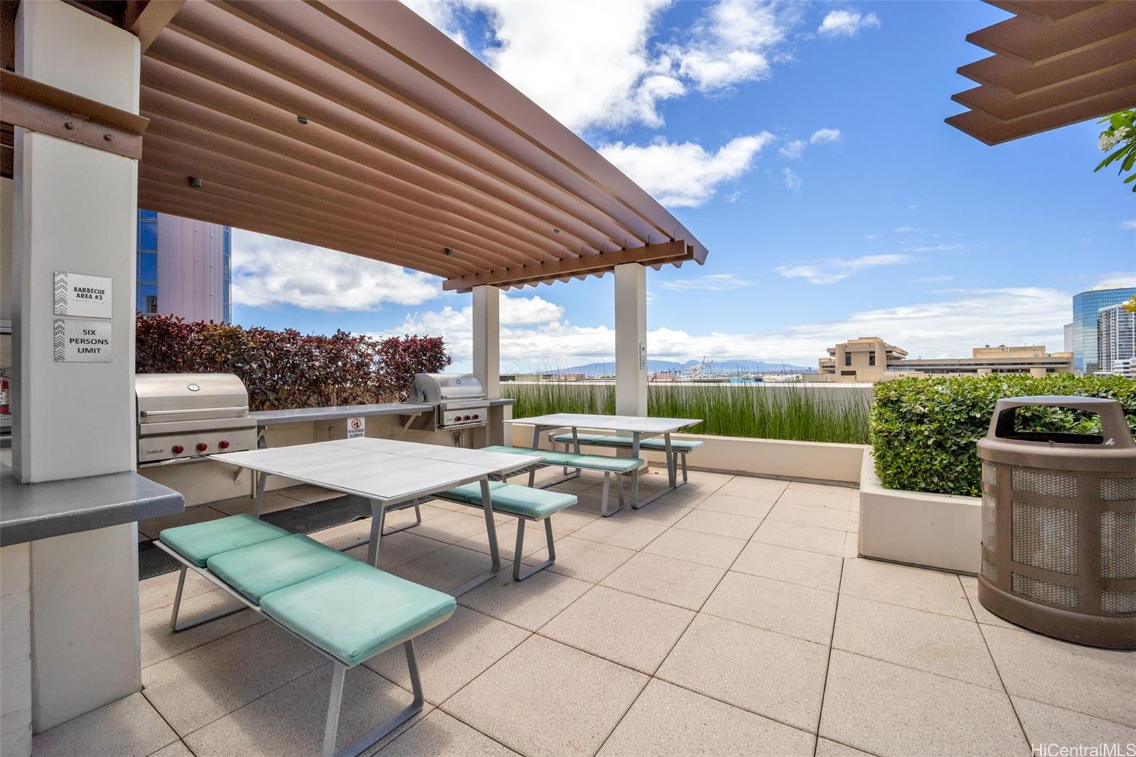 Keauhou Place condo # 1401, Honolulu, Hawaii - photo 17 of 25