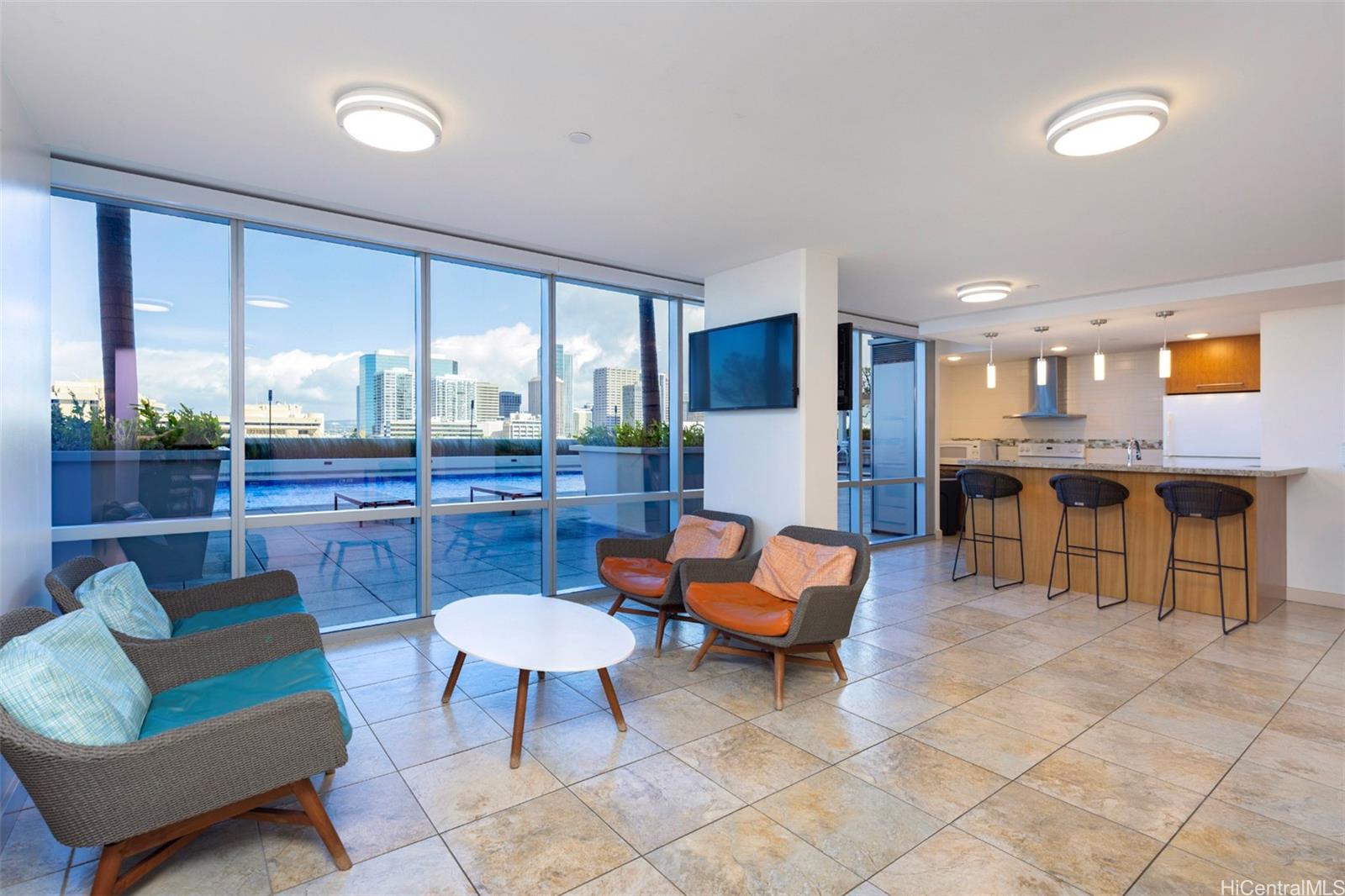 Keauhou Place condo # 1811, Honolulu, Hawaii - photo 17 of 20