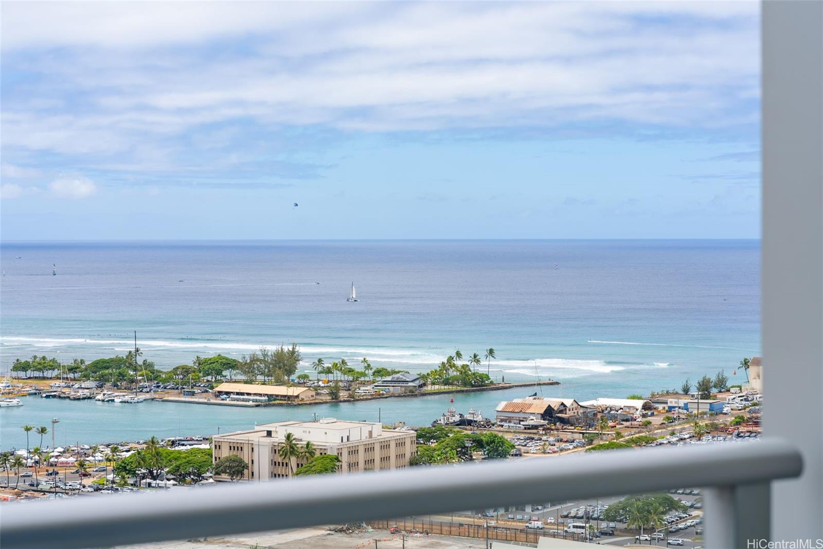 Keauhou Place condo # 1904, Honolulu, Hawaii - photo 15 of 23