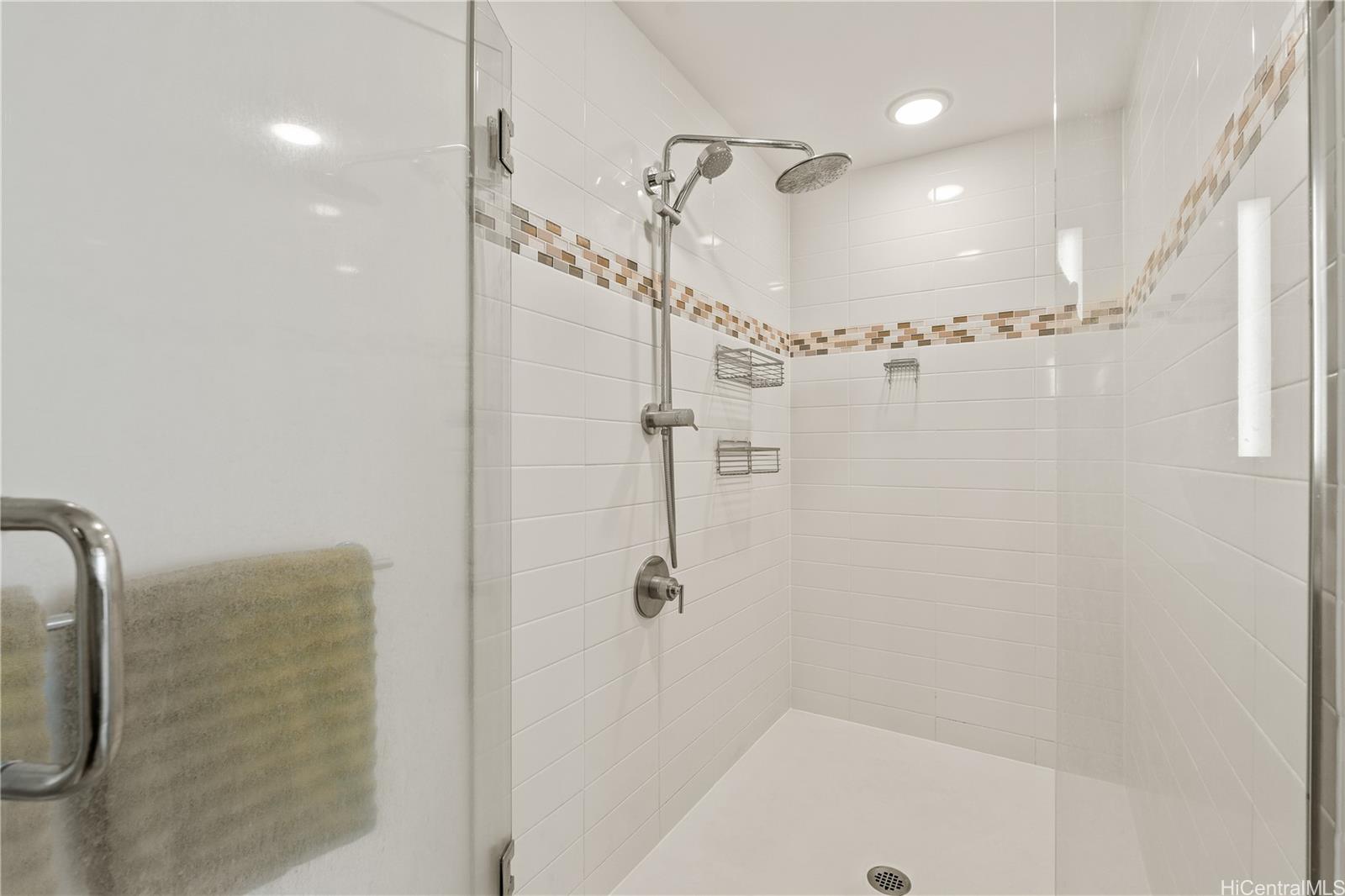 Keauhou Place condo # 2905, Honolulu, Hawaii - photo 11 of 22