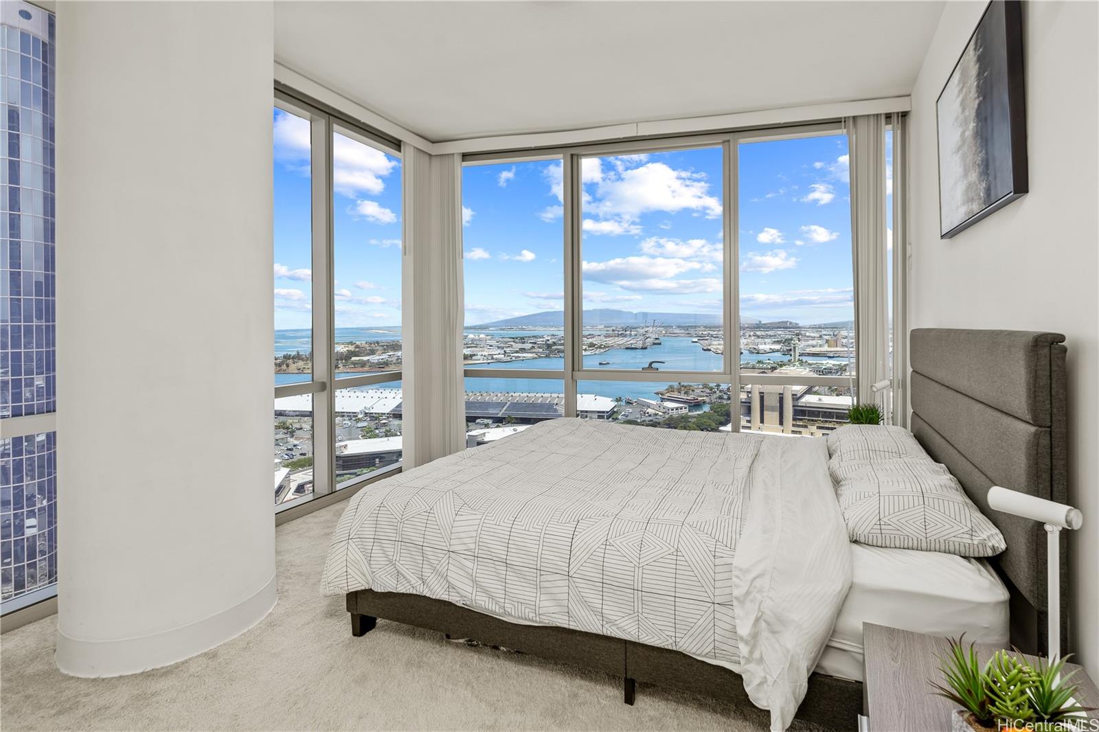 Keauhou Place condo # 2905, Honolulu, Hawaii - photo 13 of 22