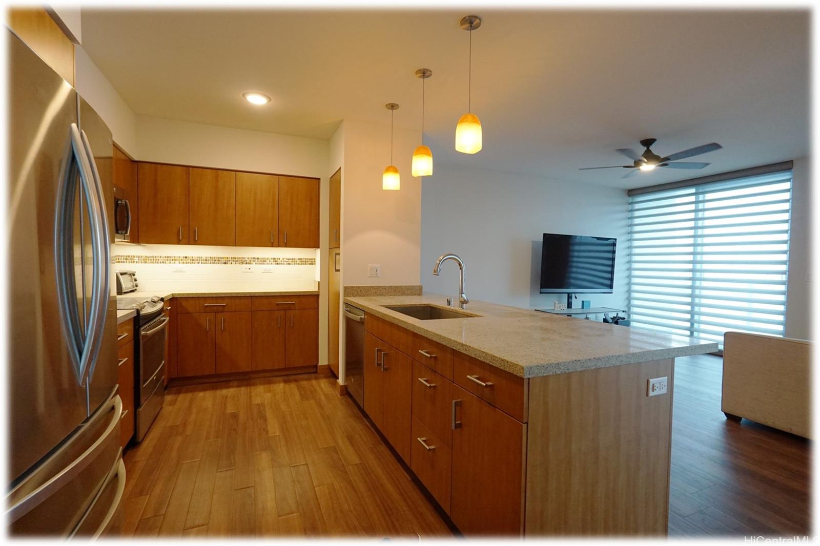 555 South St Honolulu - Rental - photo 2 of 10