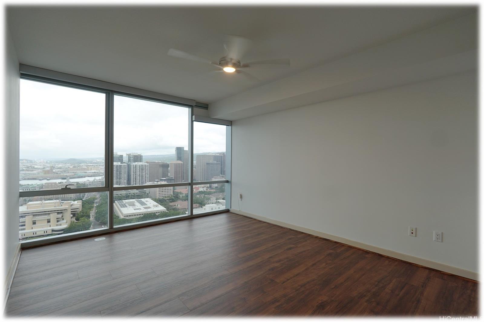 555 South St Honolulu - Rental - photo 4 of 10