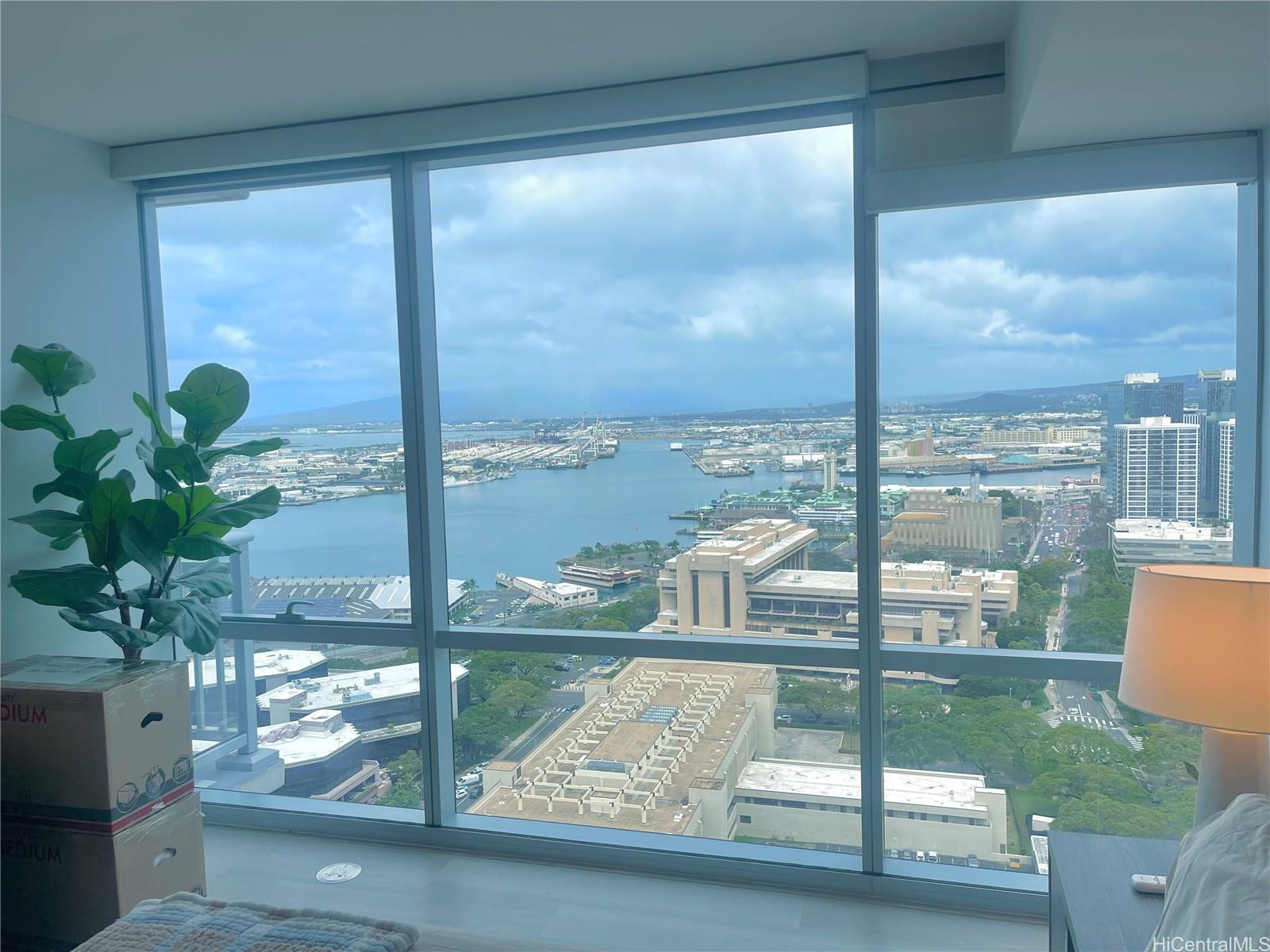 Keauhou Place condo # 3409, Honolulu, Hawaii - photo 11 of 23