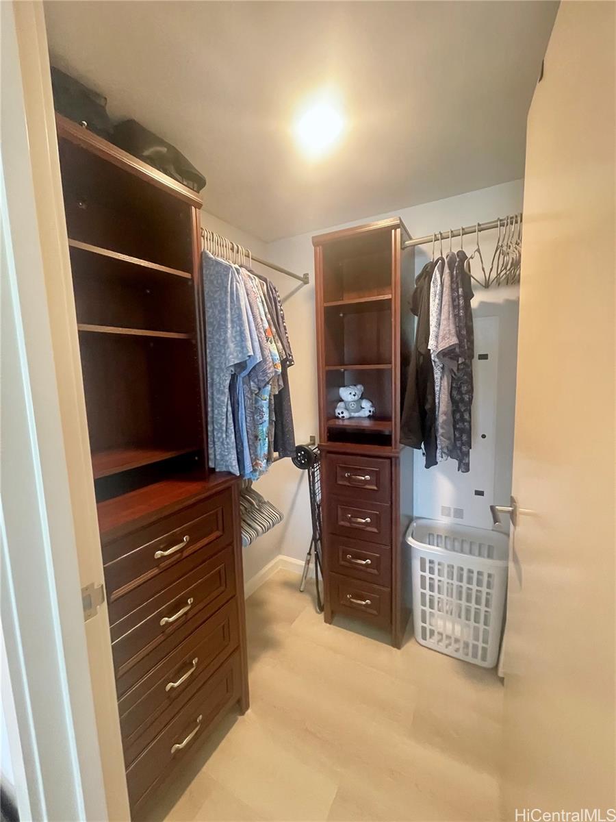 Keauhou Place condo # 3409, Honolulu, Hawaii - photo 12 of 23