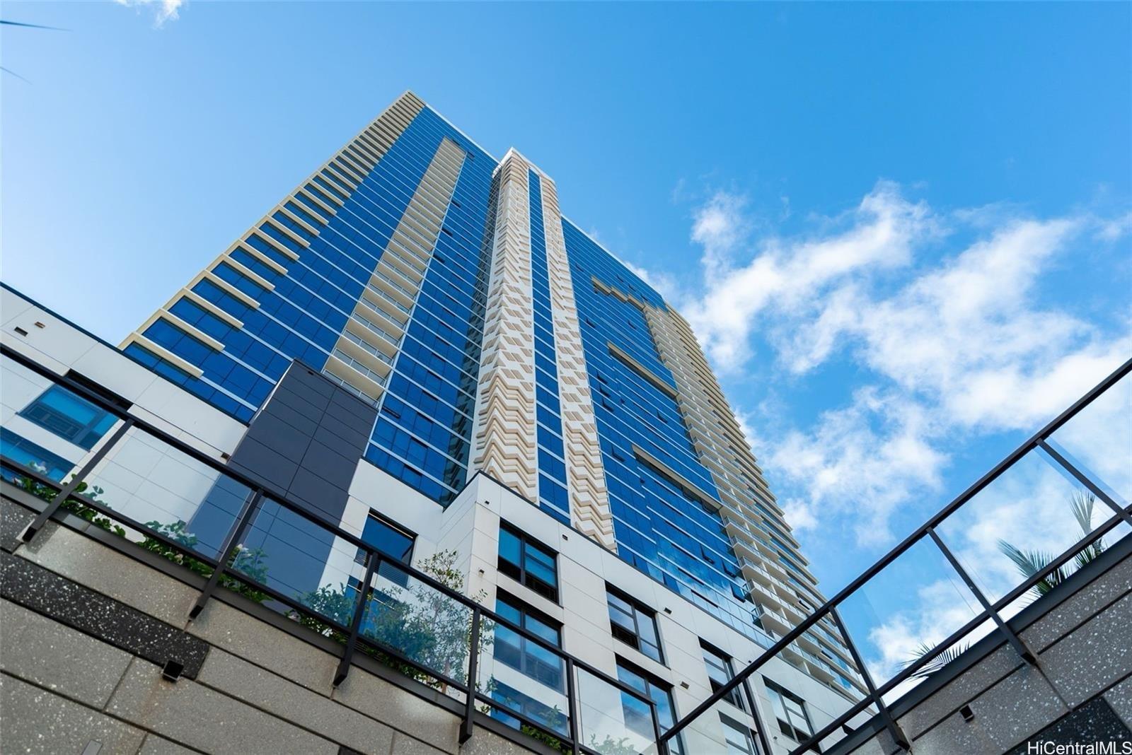 Keauhou Place condo # 3409, Honolulu, Hawaii - photo 20 of 23