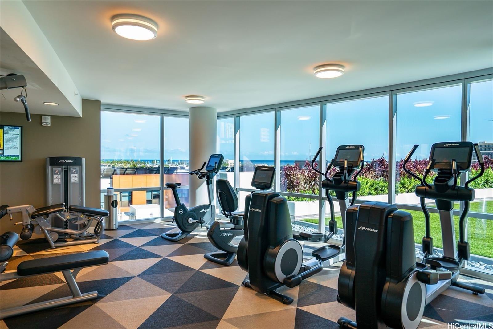 Keauhou Place condo # 3409, Honolulu, Hawaii - photo 22 of 23