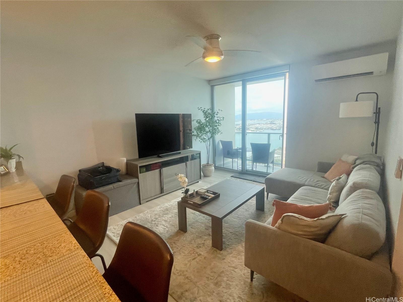 Keauhou Place condo # 3409, Honolulu, Hawaii - photo 7 of 23