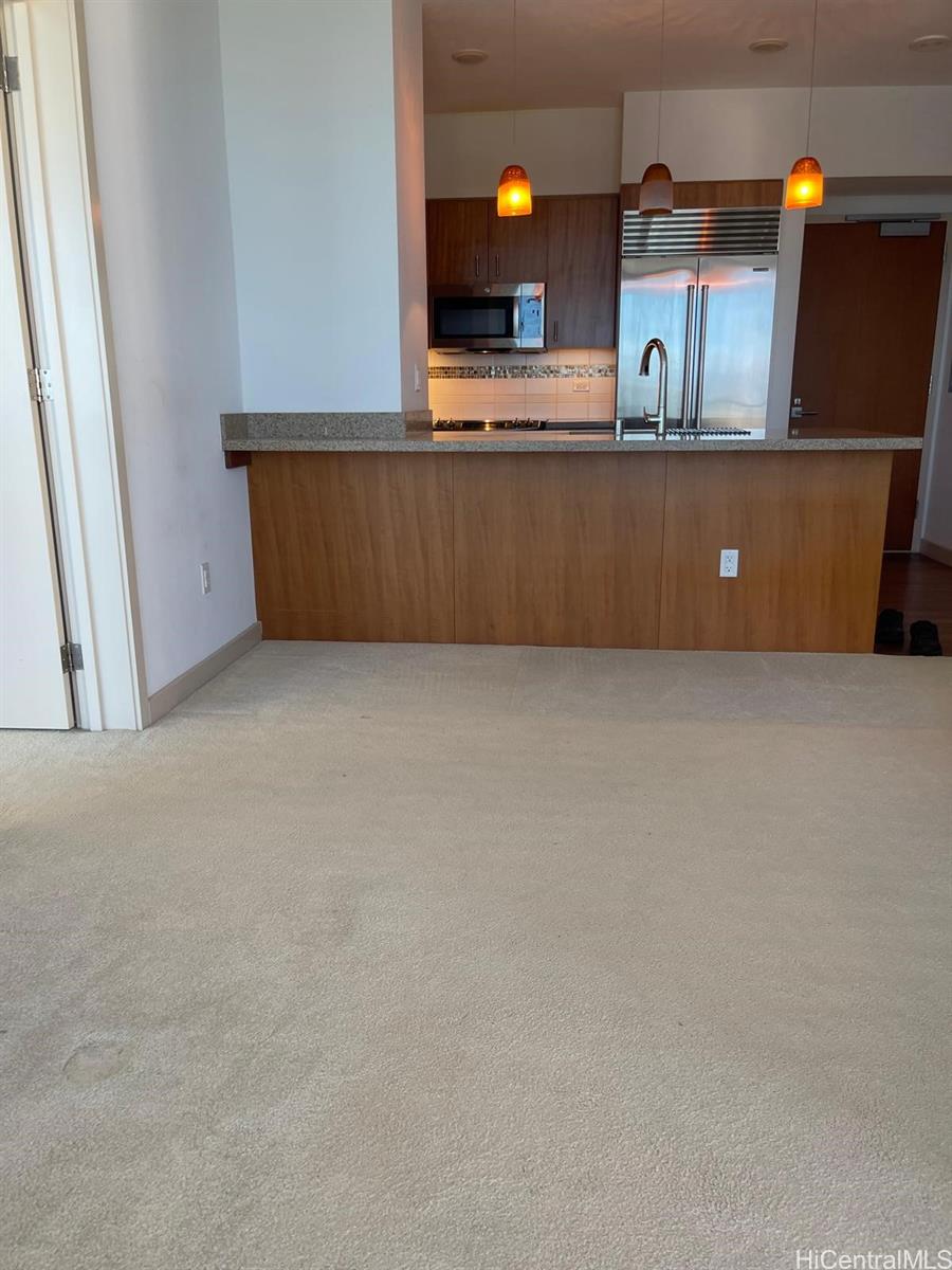 Keauhou Place condo # 3902, Honolulu, Hawaii - photo 8 of 22