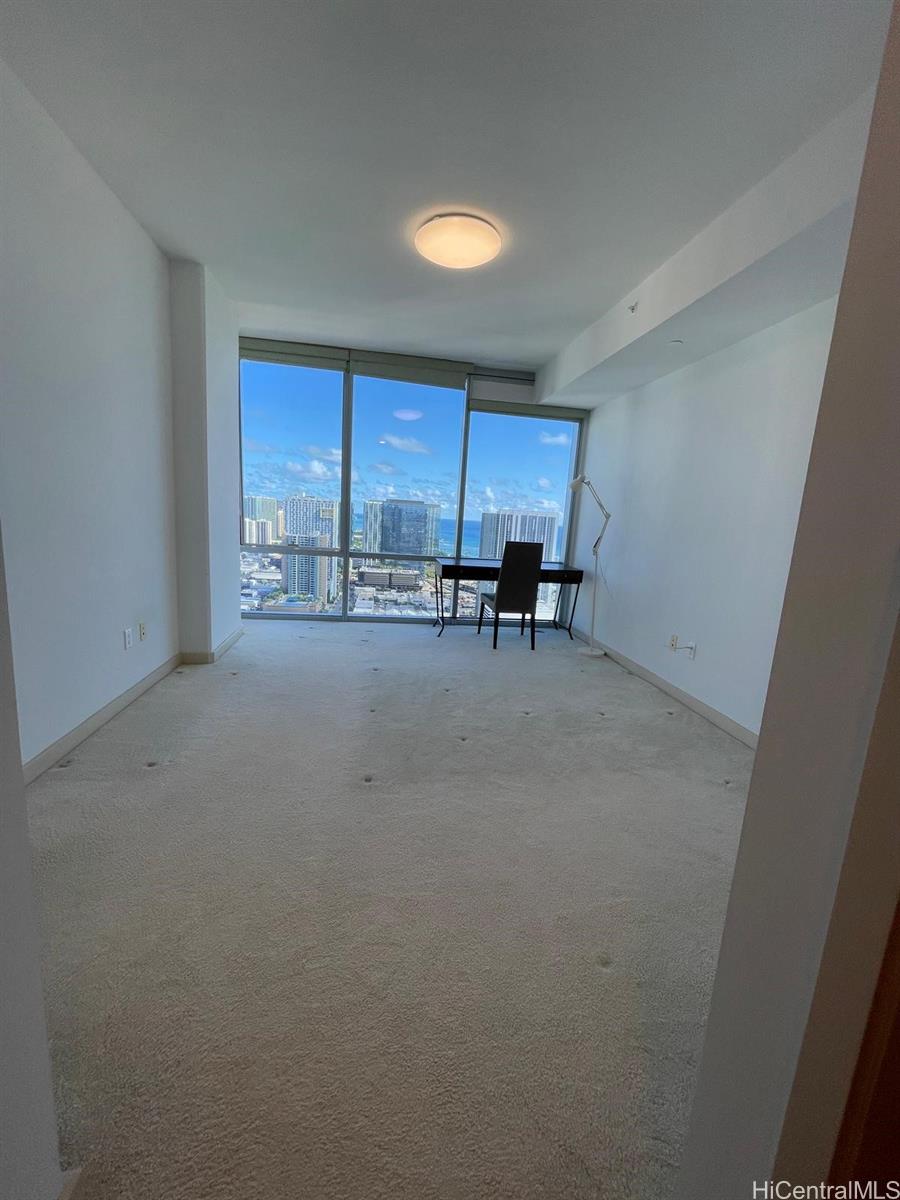 Keauhou Place condo # 3902, Honolulu, Hawaii - photo 10 of 22