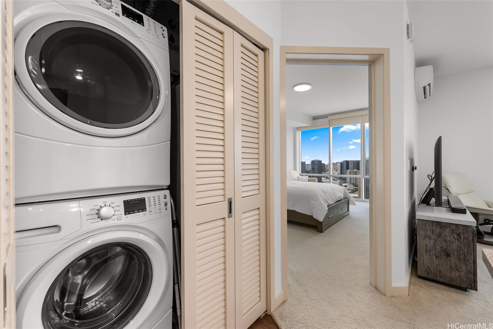 Keauhou Place condo # 4004, Honolulu, Hawaii - photo 13 of 24