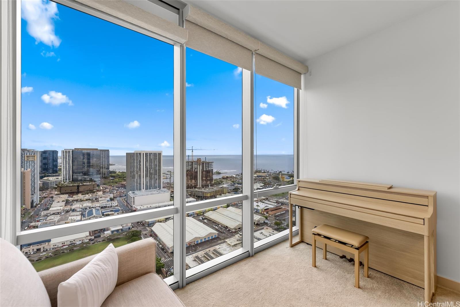 Keauhou Place condo # 4004, Honolulu, Hawaii - photo 8 of 24