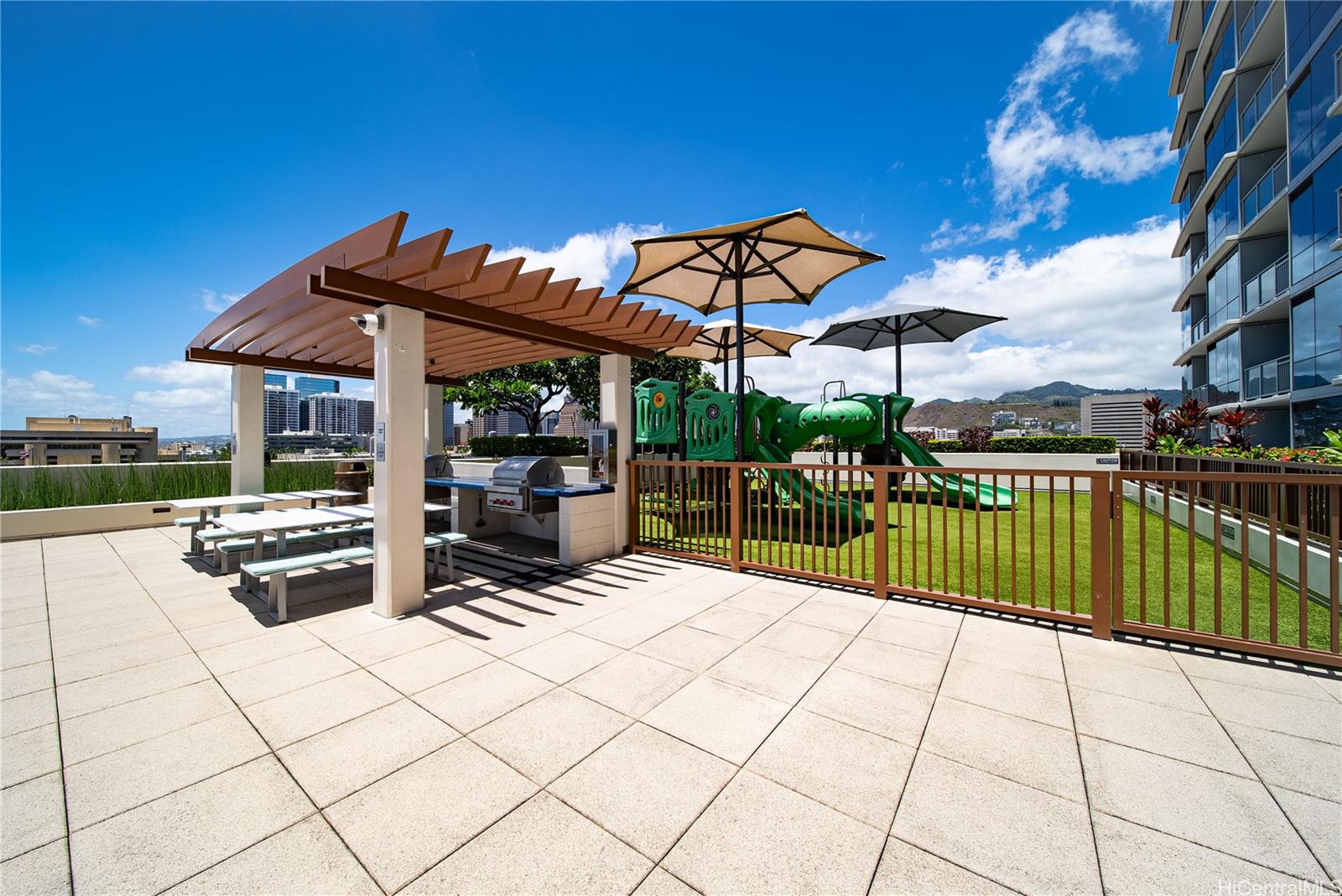 Keauhou Place condo # 4108, Honolulu, Hawaii - photo 23 of 25