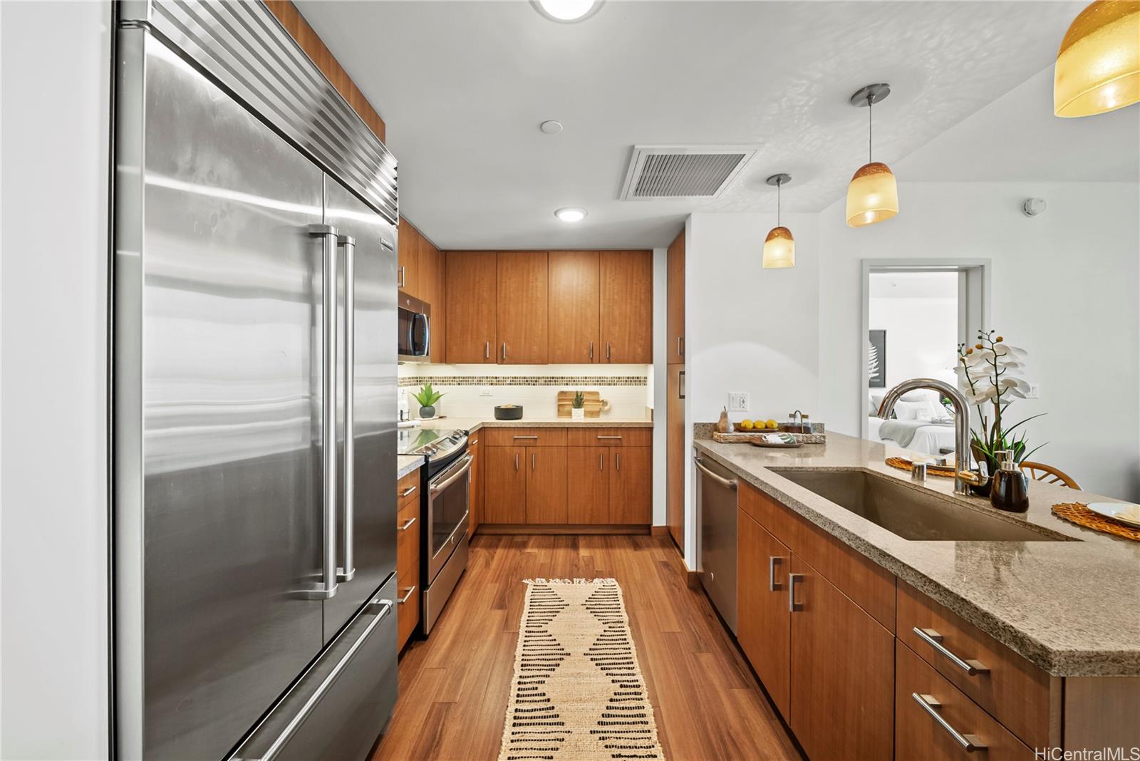 Keauhou Place condo # 4108, Honolulu, Hawaii - photo 7 of 25