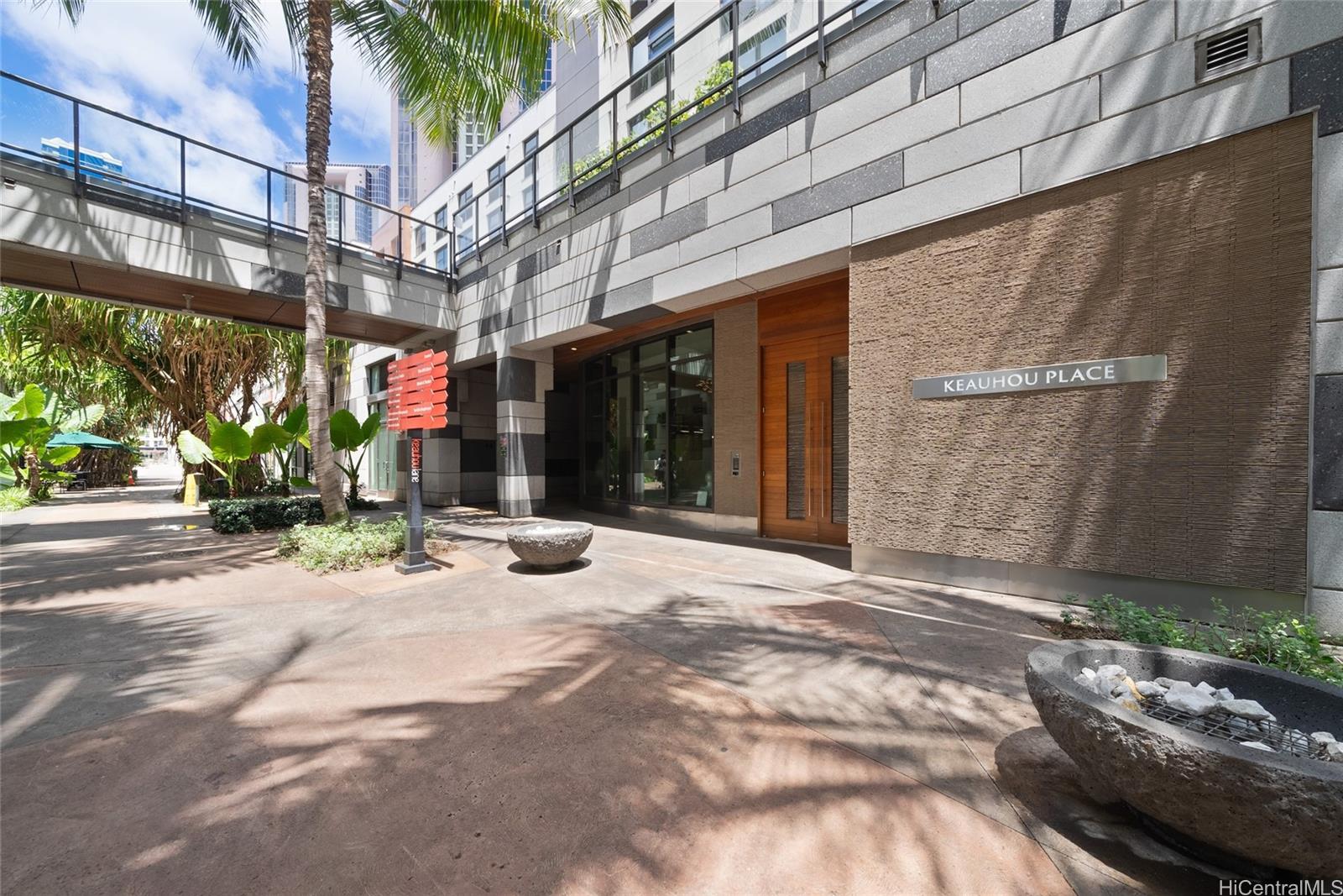 Keauhou Place condo # 4202, Honolulu, Hawaii - photo 13 of 22