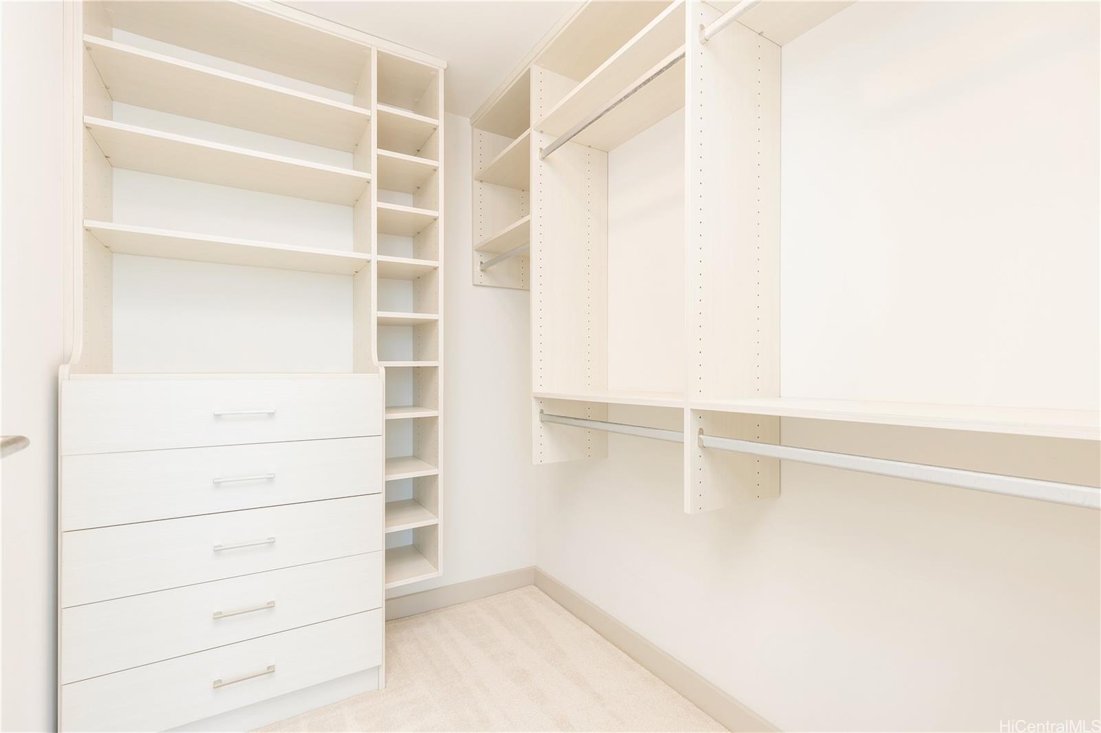 Keauhou Place condo # 4305, Honolulu, Hawaii - photo 12 of 25