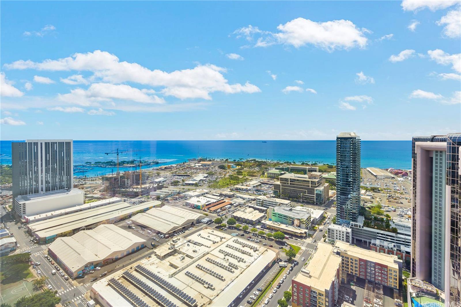 Keauhou Place condo # 4305, Honolulu, Hawaii - photo 18 of 25