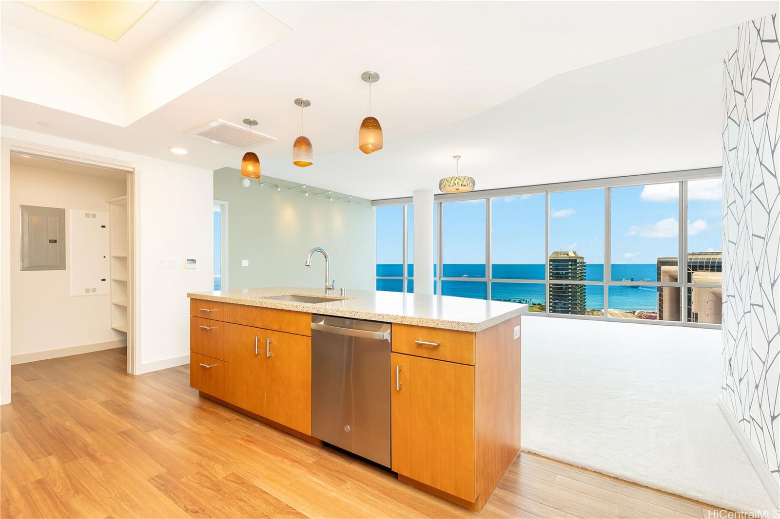 Keauhou Place condo # 4305, Honolulu, Hawaii - photo 3 of 25